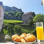 Hotel Compostelle 2*