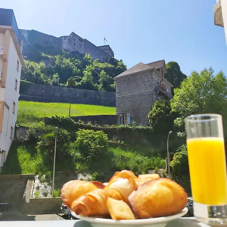 Hotell Compostelle 2*