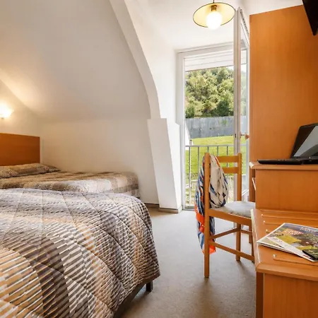 Compostelle Hotell 2*