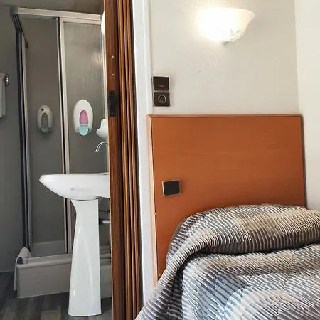 Hotel Compostelle Lourdes