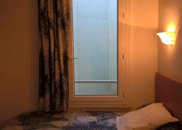 Compostelle 2* Lourdes