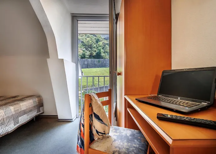 Hotel Compostelle Lourdes