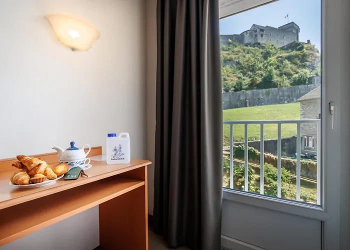 Compostelle Λούρδη