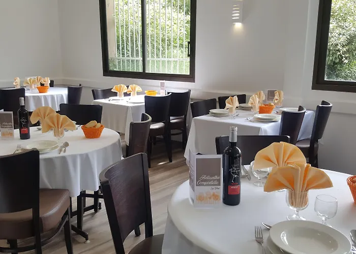 Ξενοδοχείο Compostelle 2*